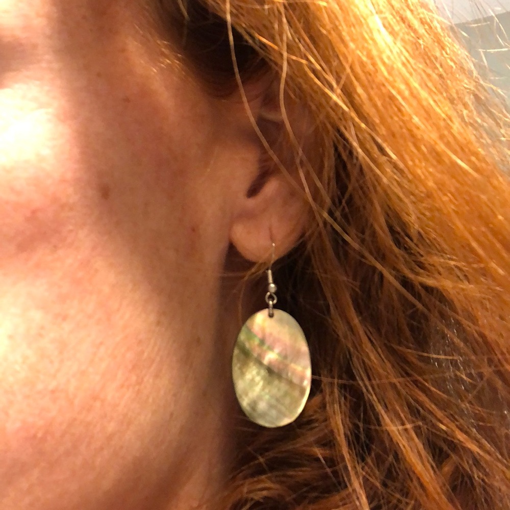 Shell earrings - Picture 2 of 2